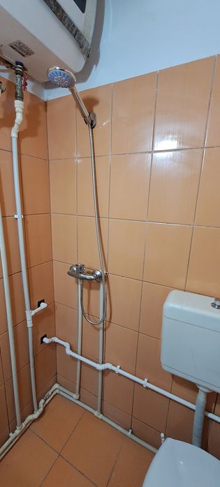 Garsoniera de închiriat pe termen lung  .ĺ
