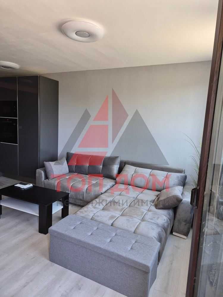 Дава се под наем Двустаен апартамент в Варна, Победа - 61 кв.м за 714 € - Снимка #3