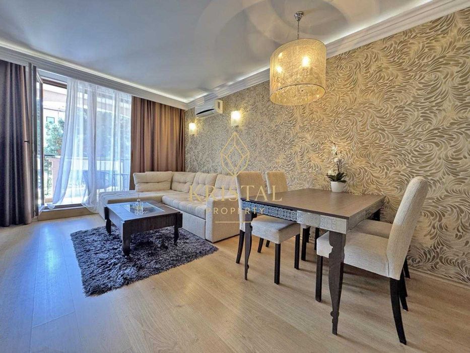 Продава се Двустаен апартамент в к.к. Слънчев бряг - 62 кв.м за 1517 €/кв.м - Снимка #2