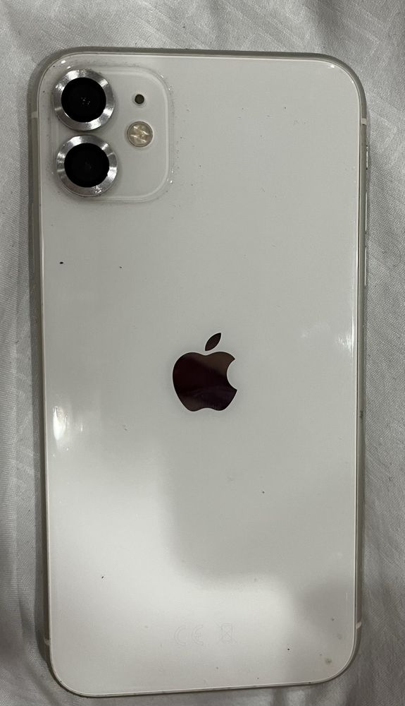 Iphone 11 в отличном состоянии