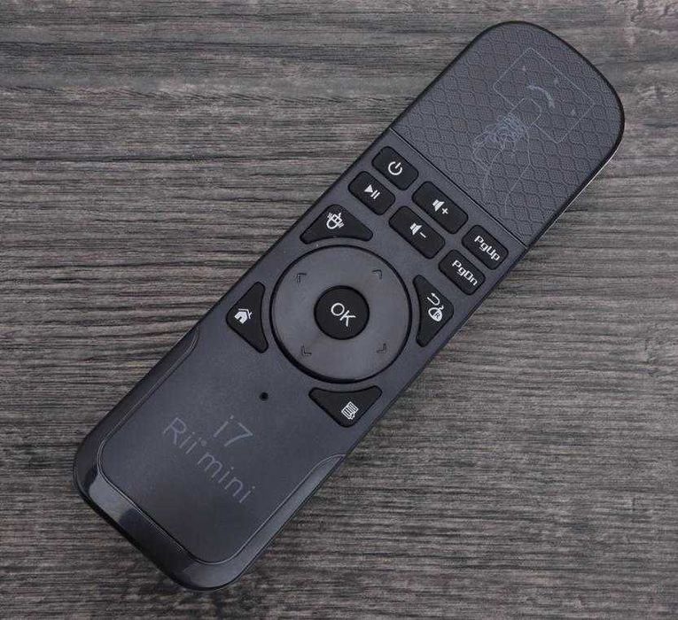 RiiI7 FlyAirMouse SmartTV ВъздушнаМишка Жироскоп TVBox PC MAC PS3 XBOX