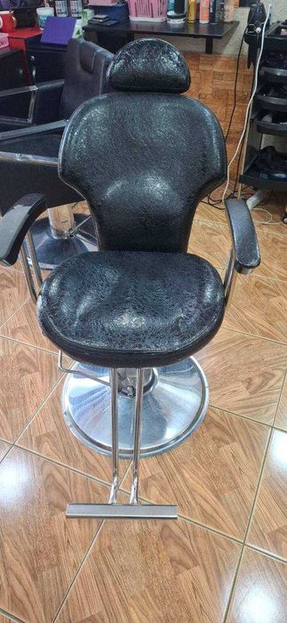 Кресло парикмахерское