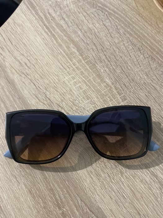 Слънчеви очила  burberry