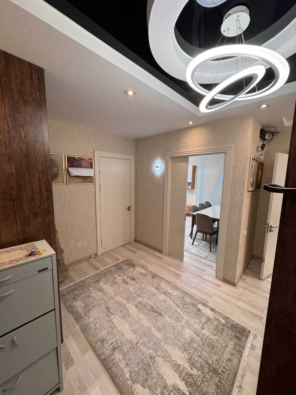 Квартира 4 комнаты, 136 м², евро-люкс, с мебелью, Мирзо-Улугбек`