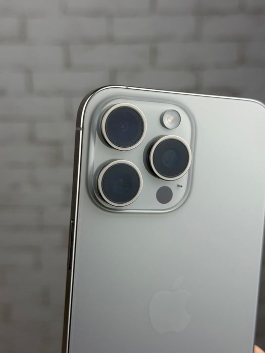 Iphone 15 pro max срочно звоните пишите