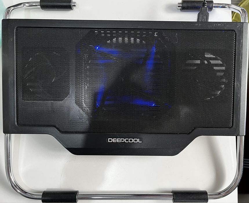 Продам подставку для ноутбука DeepCool