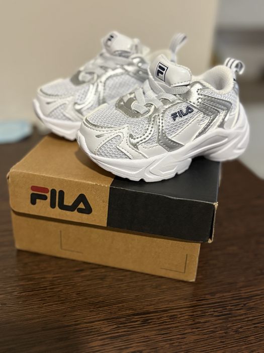 Детски маратонки FiLA