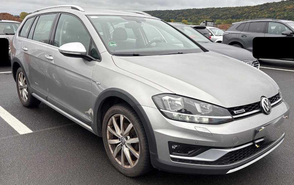 Volkswagen Golf VII 2.0 TDI BMT Alltrack DSG 4Motion Locatie Germania