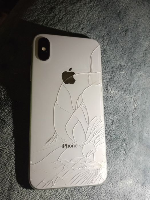 Продам iPhone X Б/У