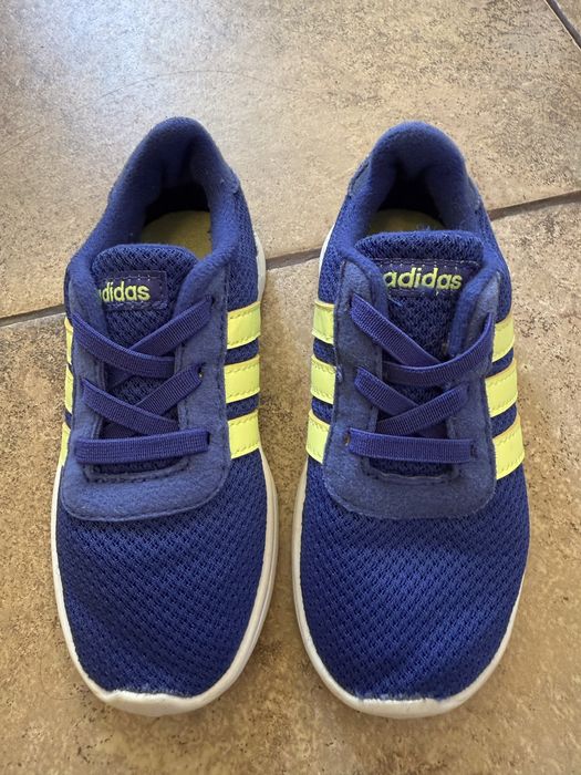 Adidas marimea 25