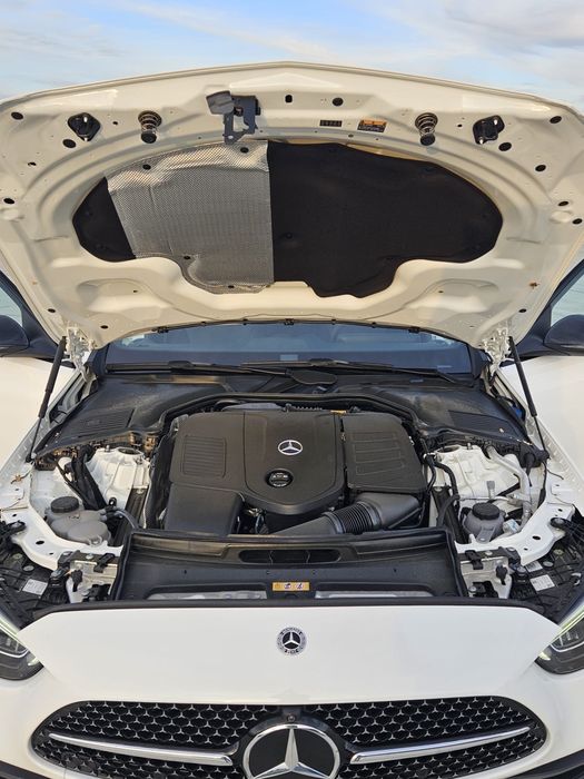 Vând  Mercedes C 300 - AMG - Mild hybrid