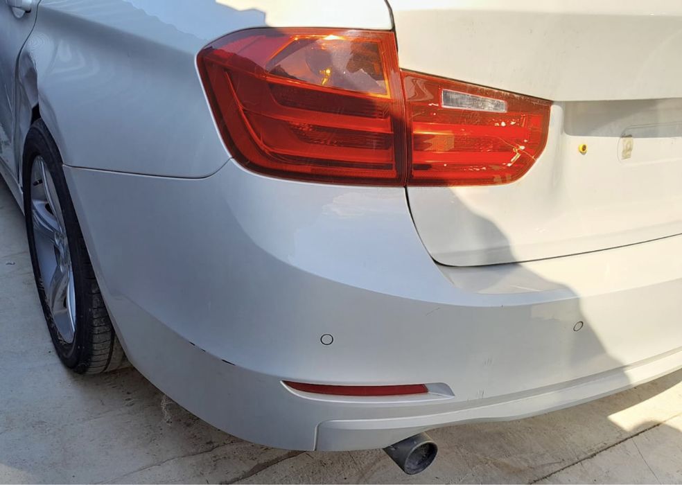 Bara spate alb alba Bmw 320d F30 Bmw 320i 318d 318i