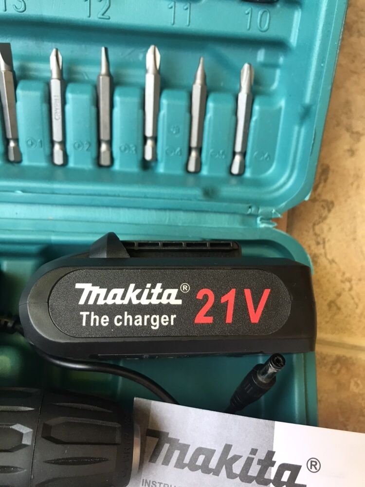 Ударен Винтоверт Makita 550DWE 21V с Две Батерии 3Аh Бормашина Макита