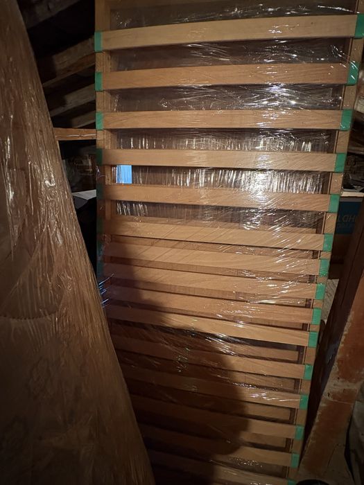 Дървени подматрачни рамки + матраци 190х80