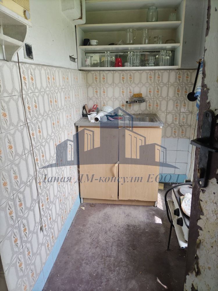 Продава се Къща в Шумен, Пожарната - 85 кв.м за 1000 €/кв.м - Снимка #2