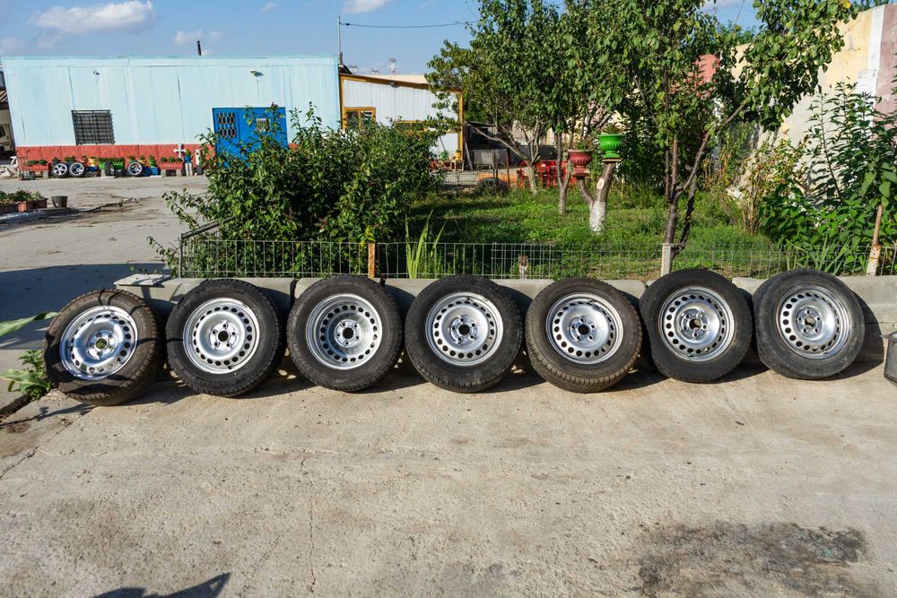 Vand jante cu anvelope si jante simple