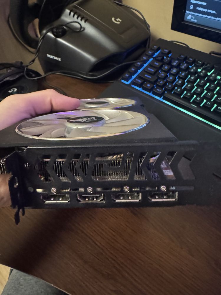 Видеокарта RADEON RX 6650 XT 8gb