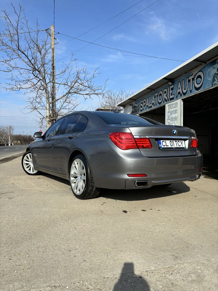 Vand/Schimb BMW 730d , 2009