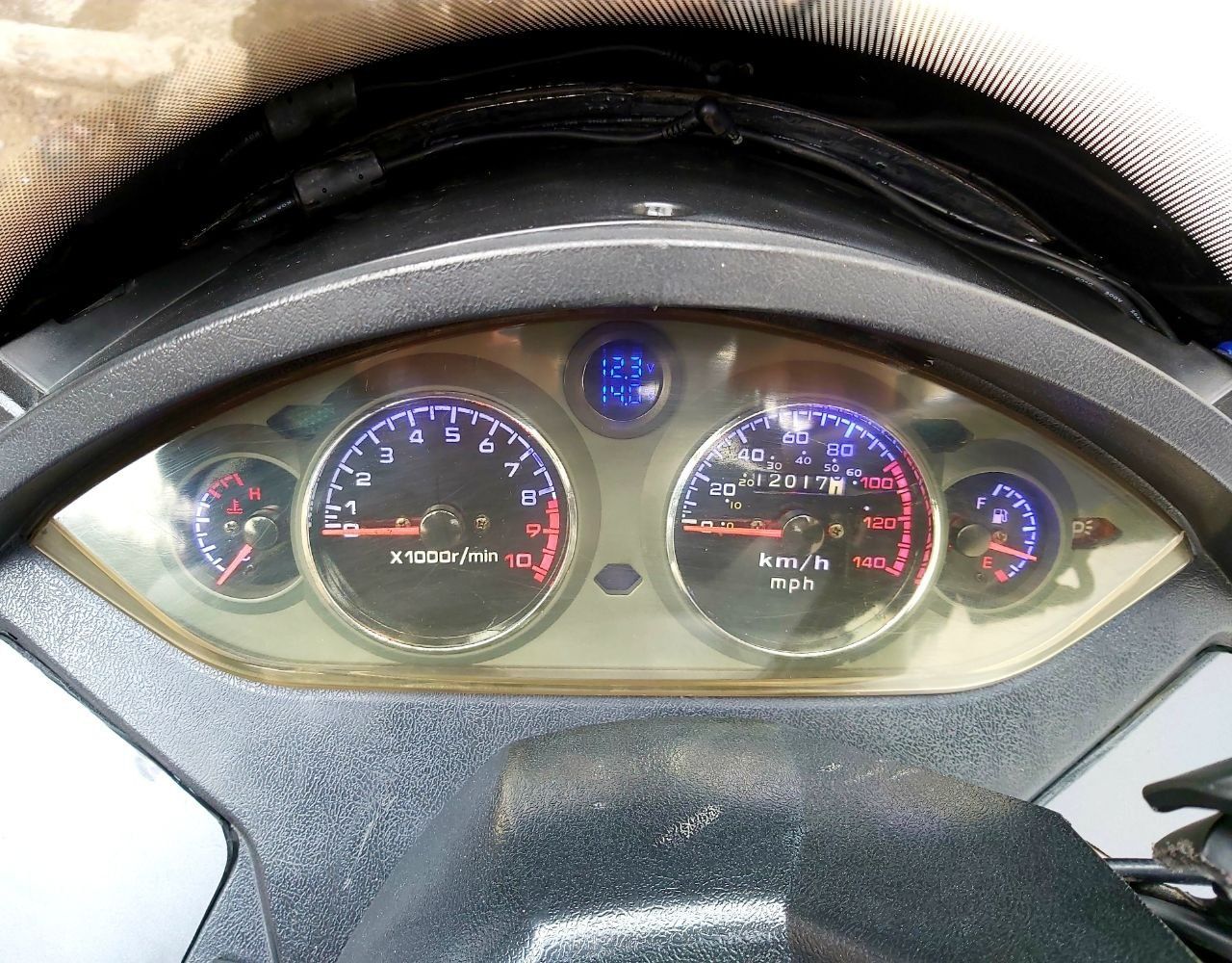 Макси скутер Lifan 250cc. 21л. Жидкостное охлаждение.