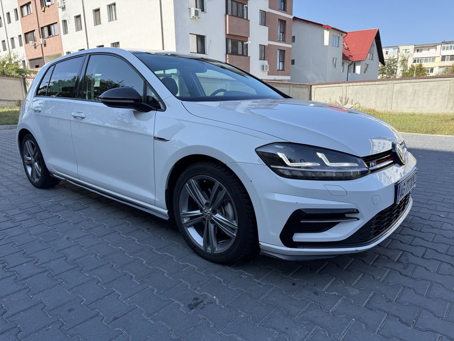 VW Golf 1.5 TSI , DSG ,R Line