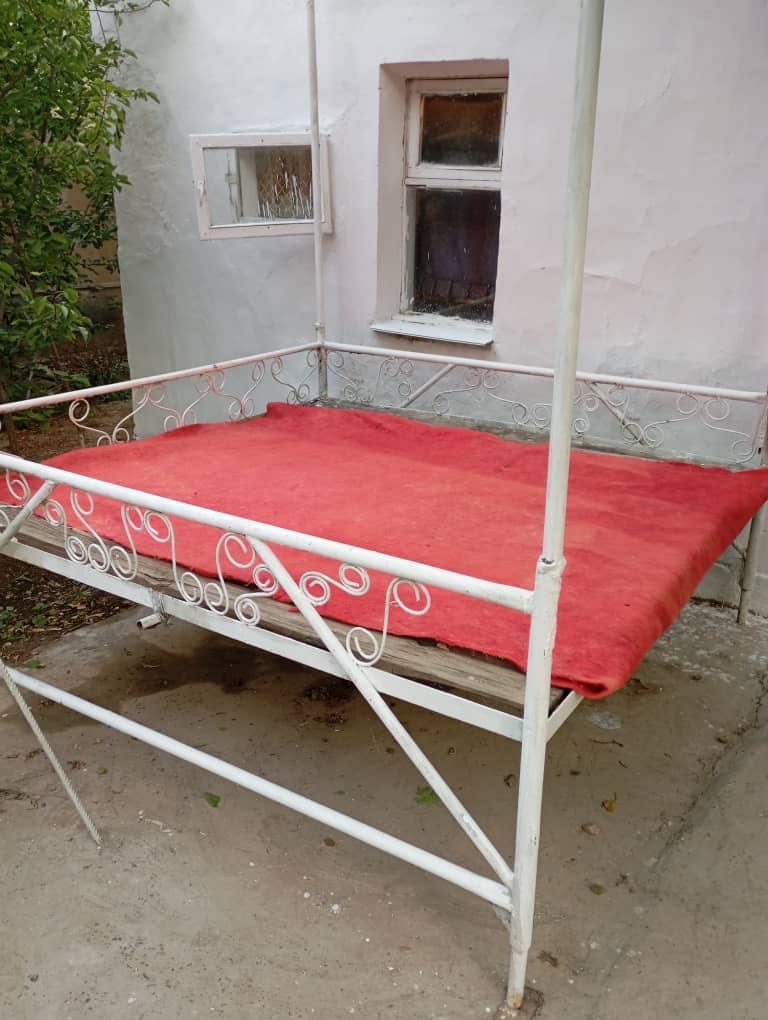 Продается дом с земельным участком