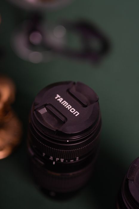 Nikon D5600 cu 3 obiective, doar 900 cadre