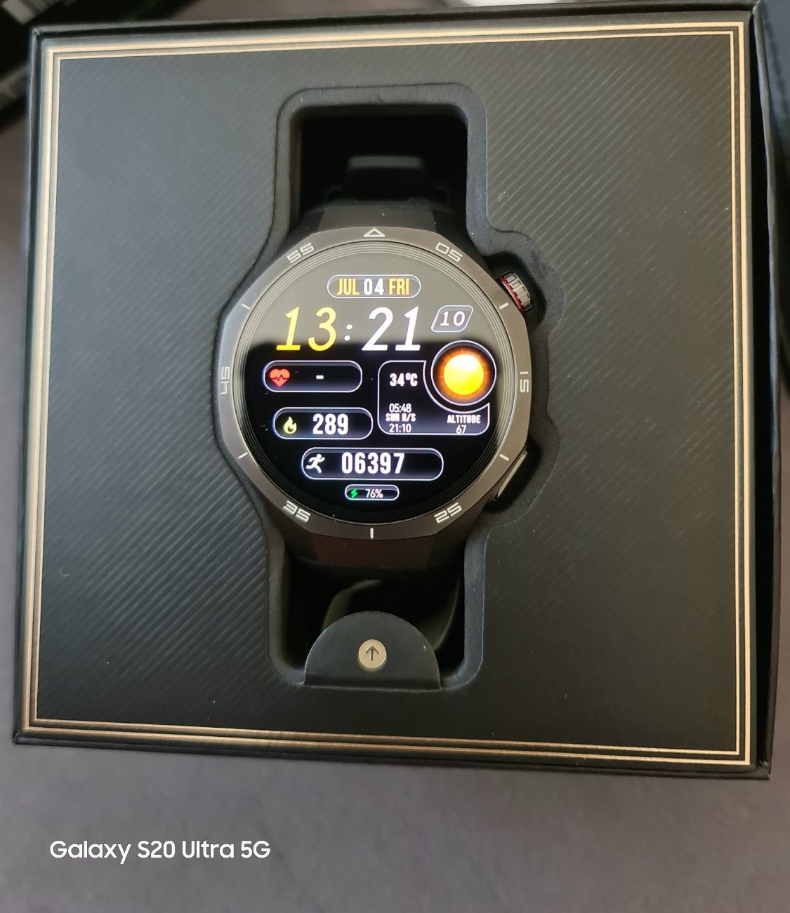Huawei GT5 PRO чисто Нов!!