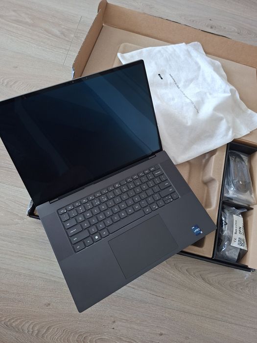 Dell Precision 5680, 16" 4K TOUCH OLED, i7 13800H, 64Gb, Ada 2000,2Tb