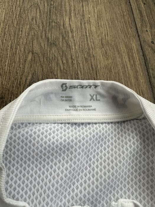 Тениски scott нови