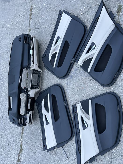 Fete usi oyster bmw f10 f11 plansa bord oyster HUD bmw f10 f11