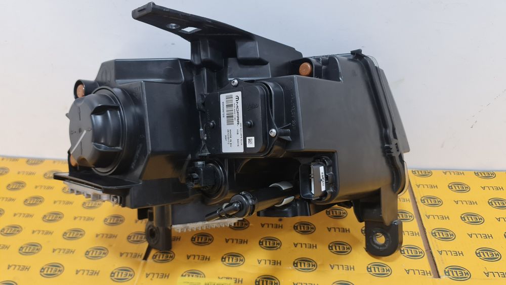 Far full led stanga Jeep Grand Cherokee wk2 complet modul spalator