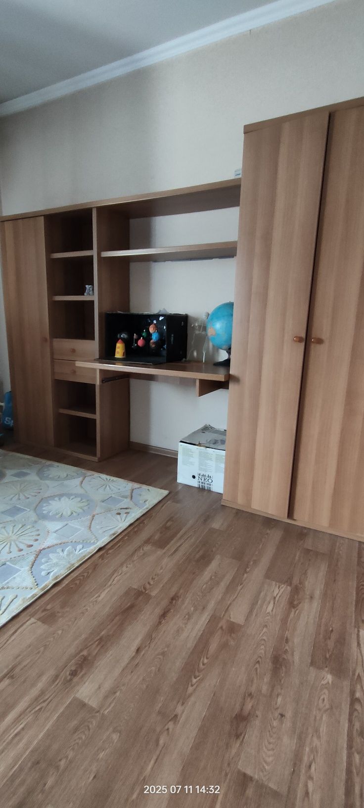Продам стенку школьную