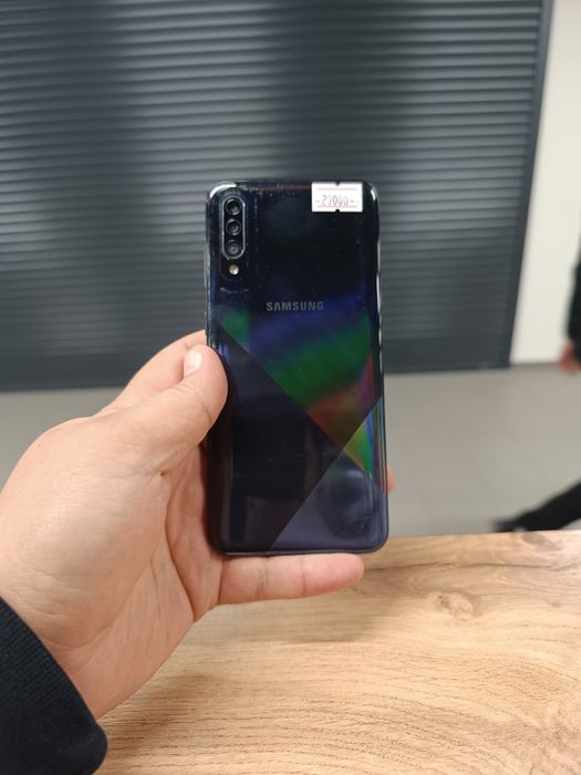 Самсунг А 50 состояние нормально