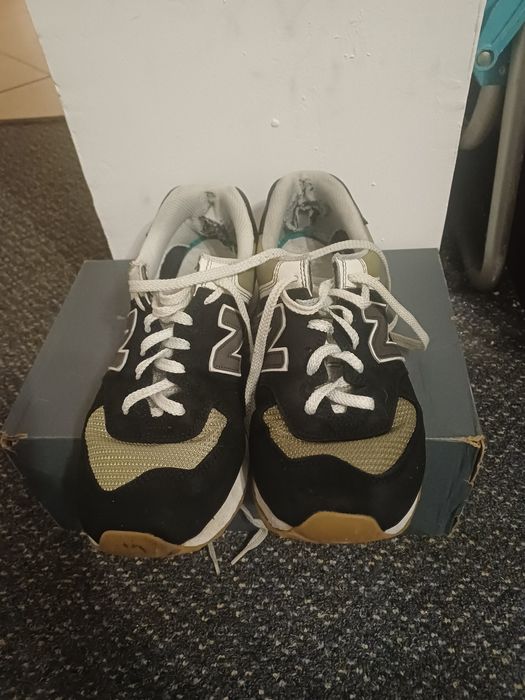 Продавам new balance 574