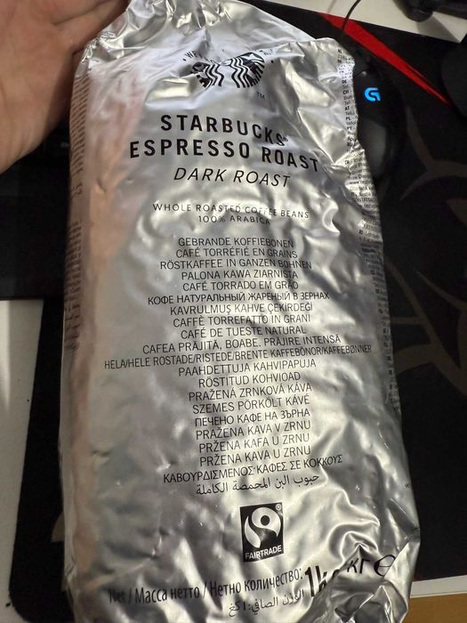 На зърна Starbucks 1kg Espresso Roast Dark Roast