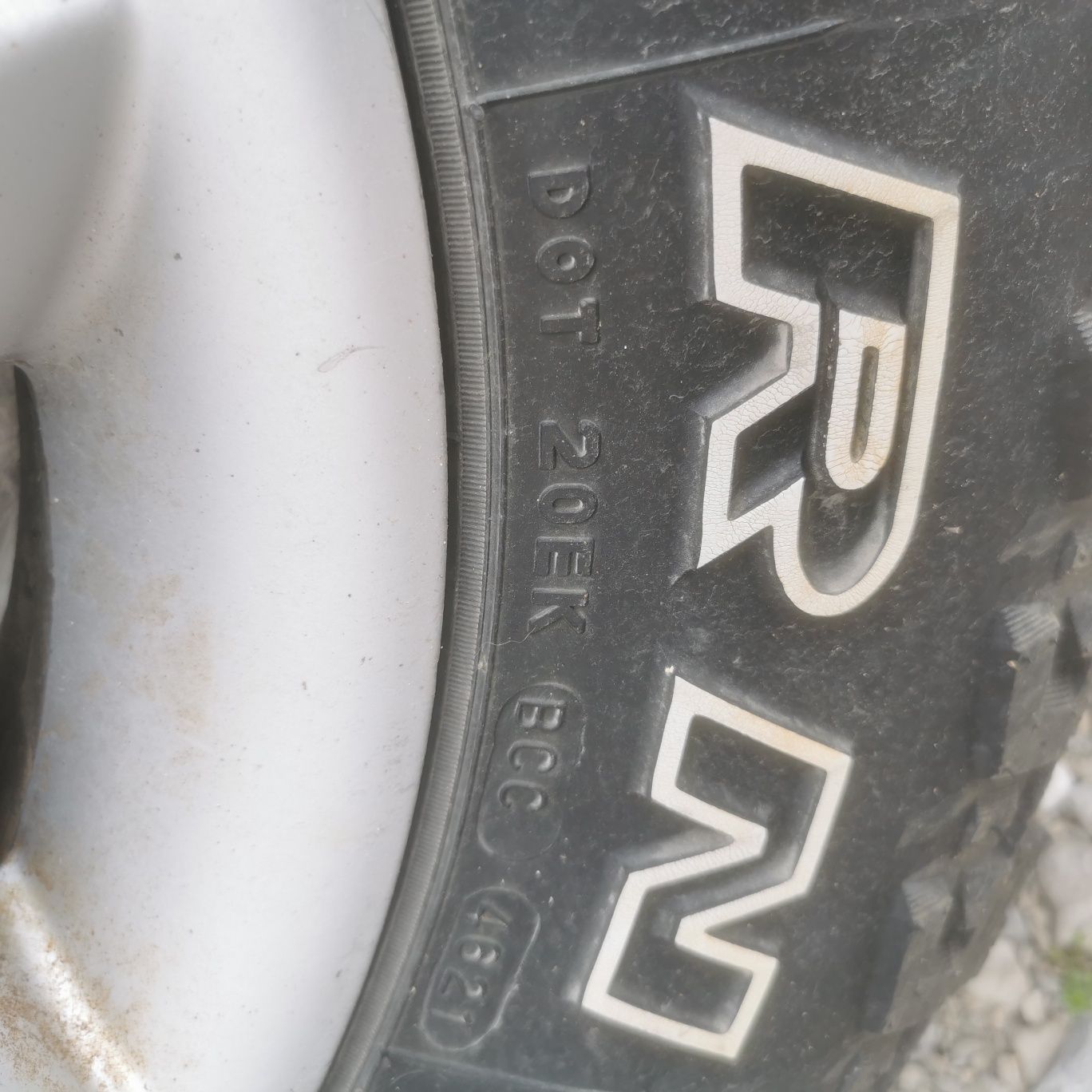 Продавам гуми Maxxis Big Horn 764 265/70 R16