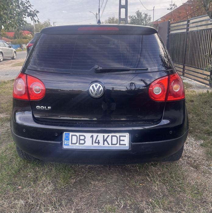 Vand  golf 5 2007 stare foarte buna de functionare