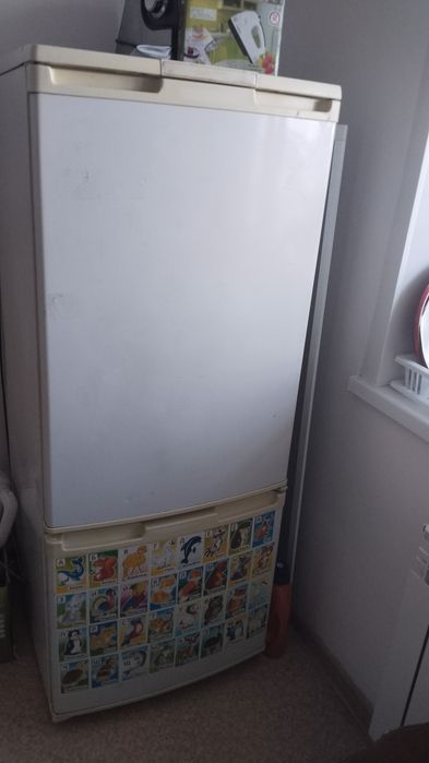 Холодильник продается