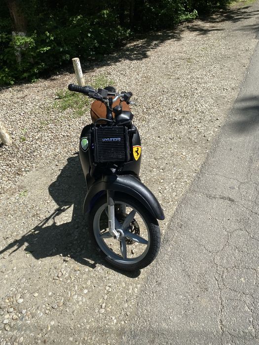 Vand sau schimb aprilia