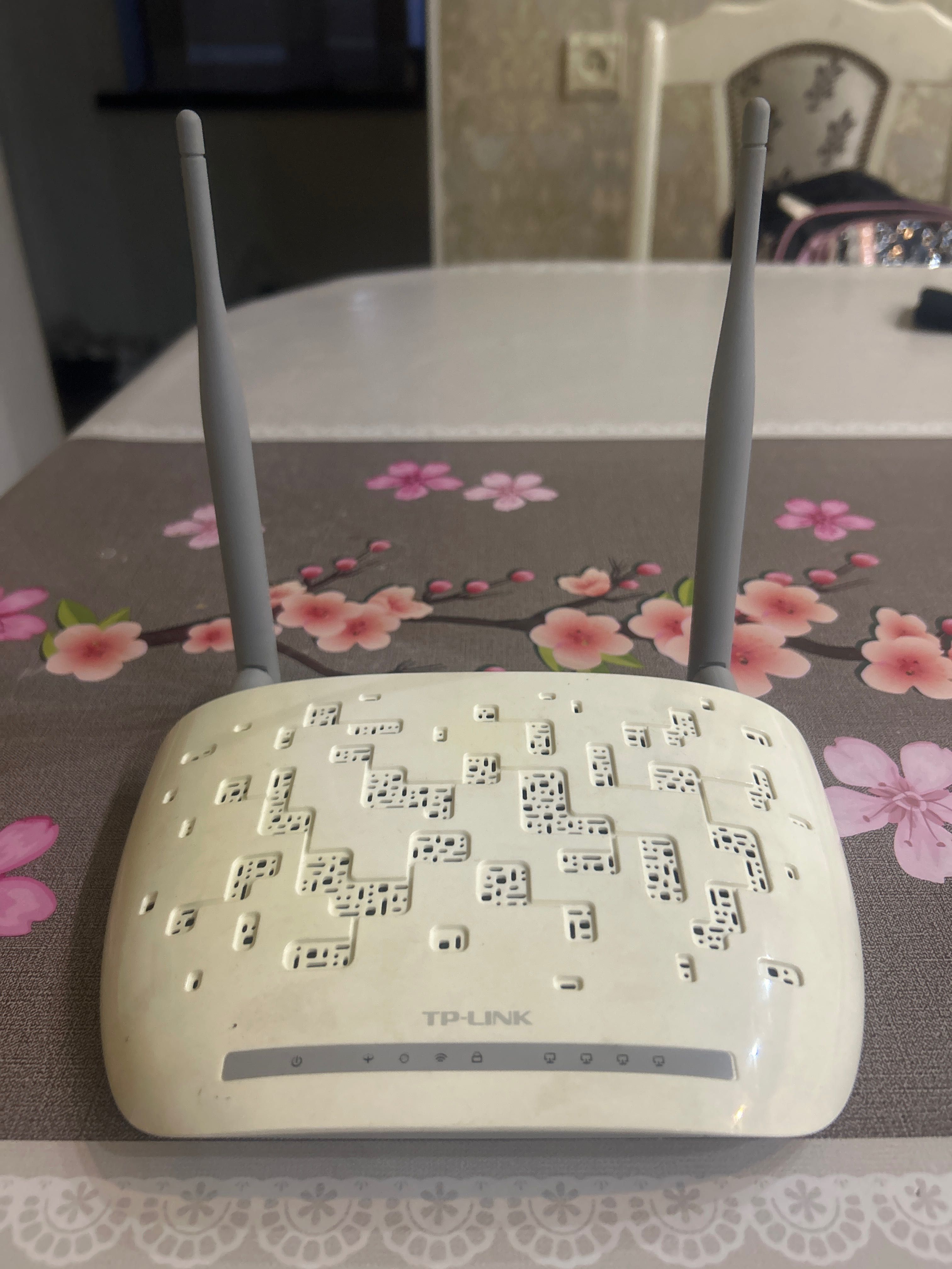 TP-link 300 Mbps Wireless N ADSL2+Modern Router