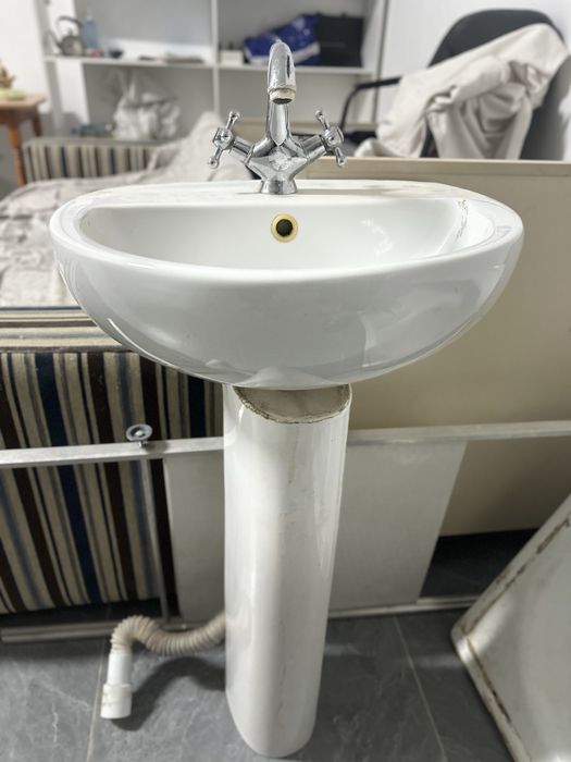 Раковина в хорошем состоянии