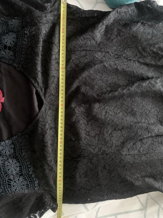 Rochie din dantela marimea 46