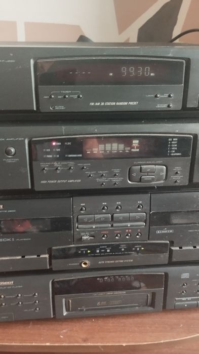 Sistem audio pioneer