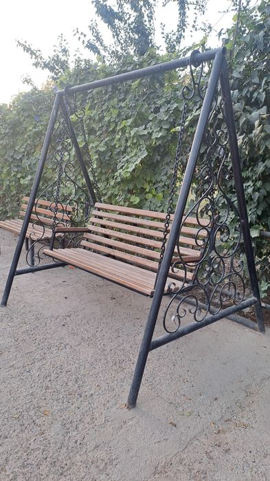 Есік алдына арналған керемет качеля