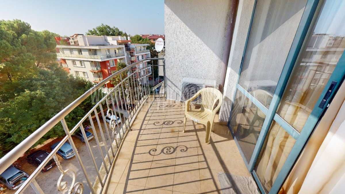 Продава се Двустаен апартамент в к.к. Слънчев бряг - 61 кв.м за 1000 €/кв.м - Снимка #9