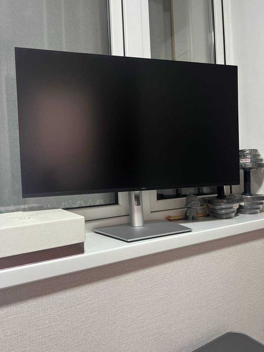 Продаётся монитор Dell | P3225QE | 100Hz | 32" | 16:9 | IPS | 4K