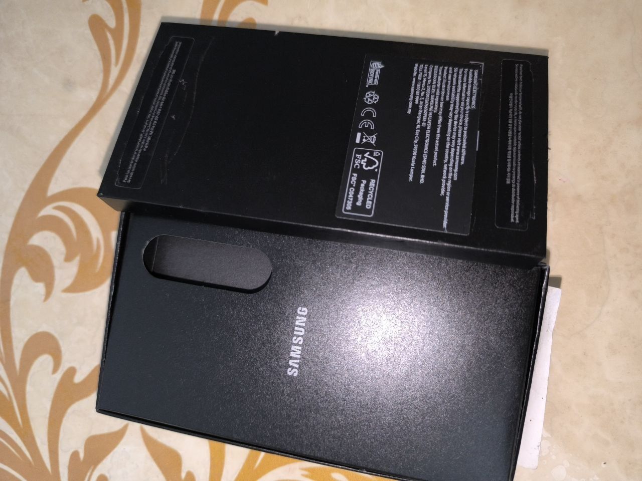 Samsung S23 8/256
