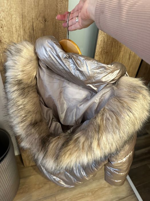 Дълго зимно яке Guess