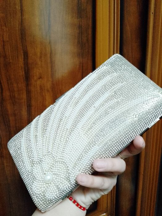 Женские клач золотисти