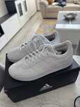 Кецове / маратонки Adidas 36.7